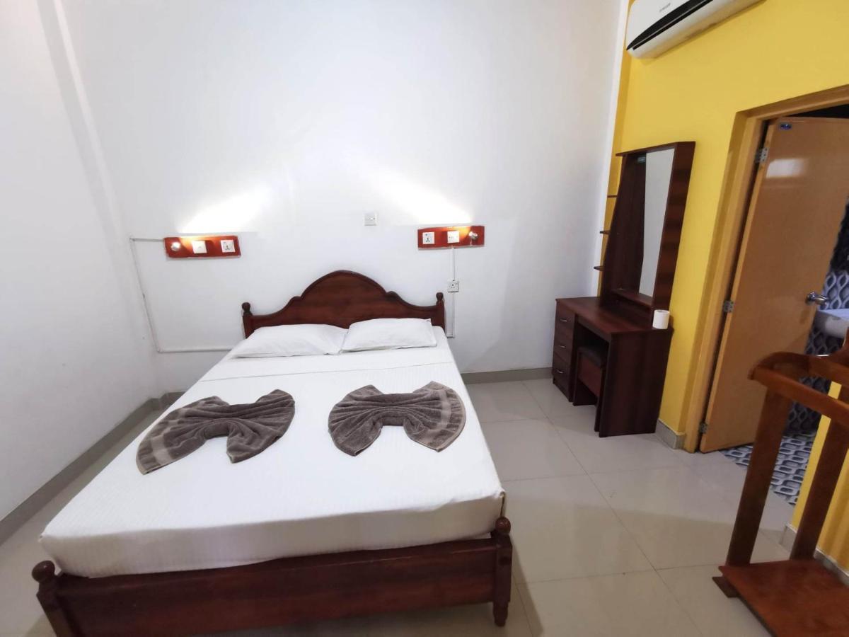 The Traveller'S Hostel & Private Rooms Sigiriya Eksteriør billede
